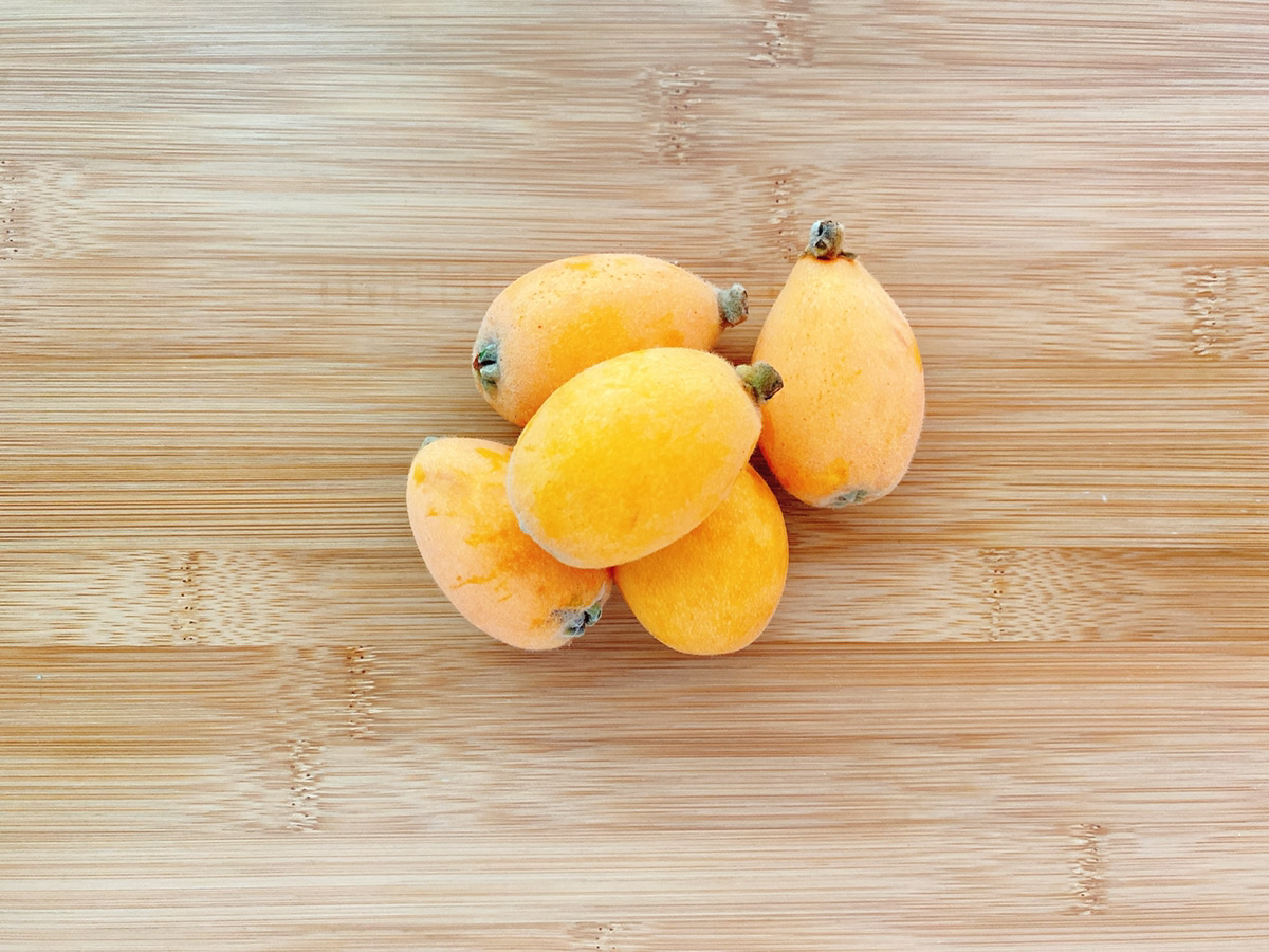 ビワの保存は常温 冷凍の2択 賞味期限や冷凍後の食感の変化を解説 Frozen By Analyst Jp